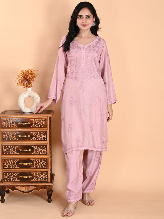 Lavender Muslin Lucknowi Chikankari Short Kurti Set with Pajama for Women with Hand Embroidery – Elegant Daily & Festive Ethnic Wear Set
