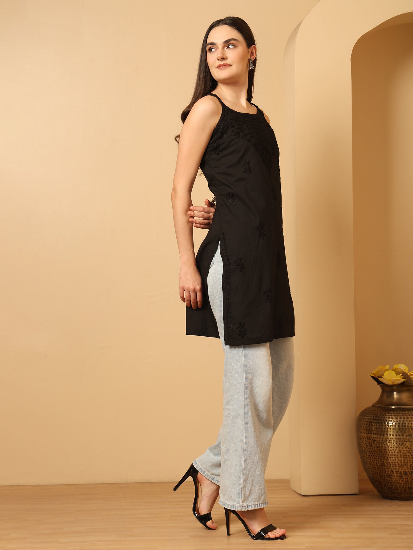 Black Cotton Lucknowi Chikankari Sleeveless Short Kurti for Women with Hand Embroidery – Lightweight Ethnic Wear Top