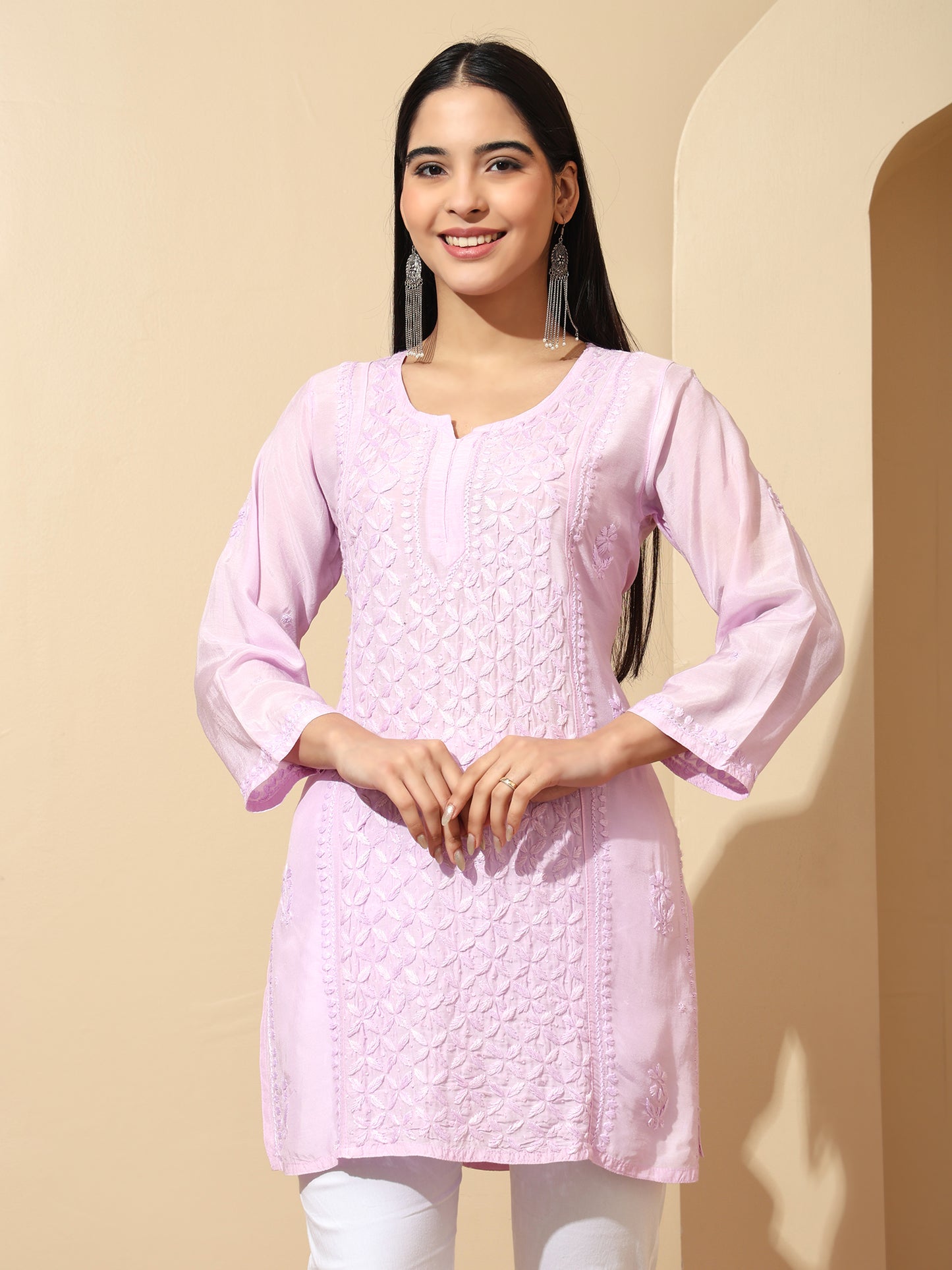Lavender Muslin Lucknowi Chikankari Straight Kurti for Women with Hand Embroidery – Ethnic Wear Kurta