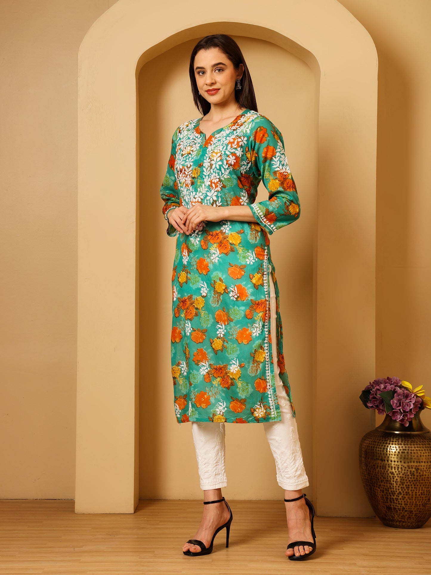 Nazaira Women’s Green Mul Cotton Lucknowi Chikankari Long Kurti | Hand-Embroidered Floral Printed Cotton Kurta | Elegant Ethnic Wear for Women | Traditional Lucknow Chikan Work |
