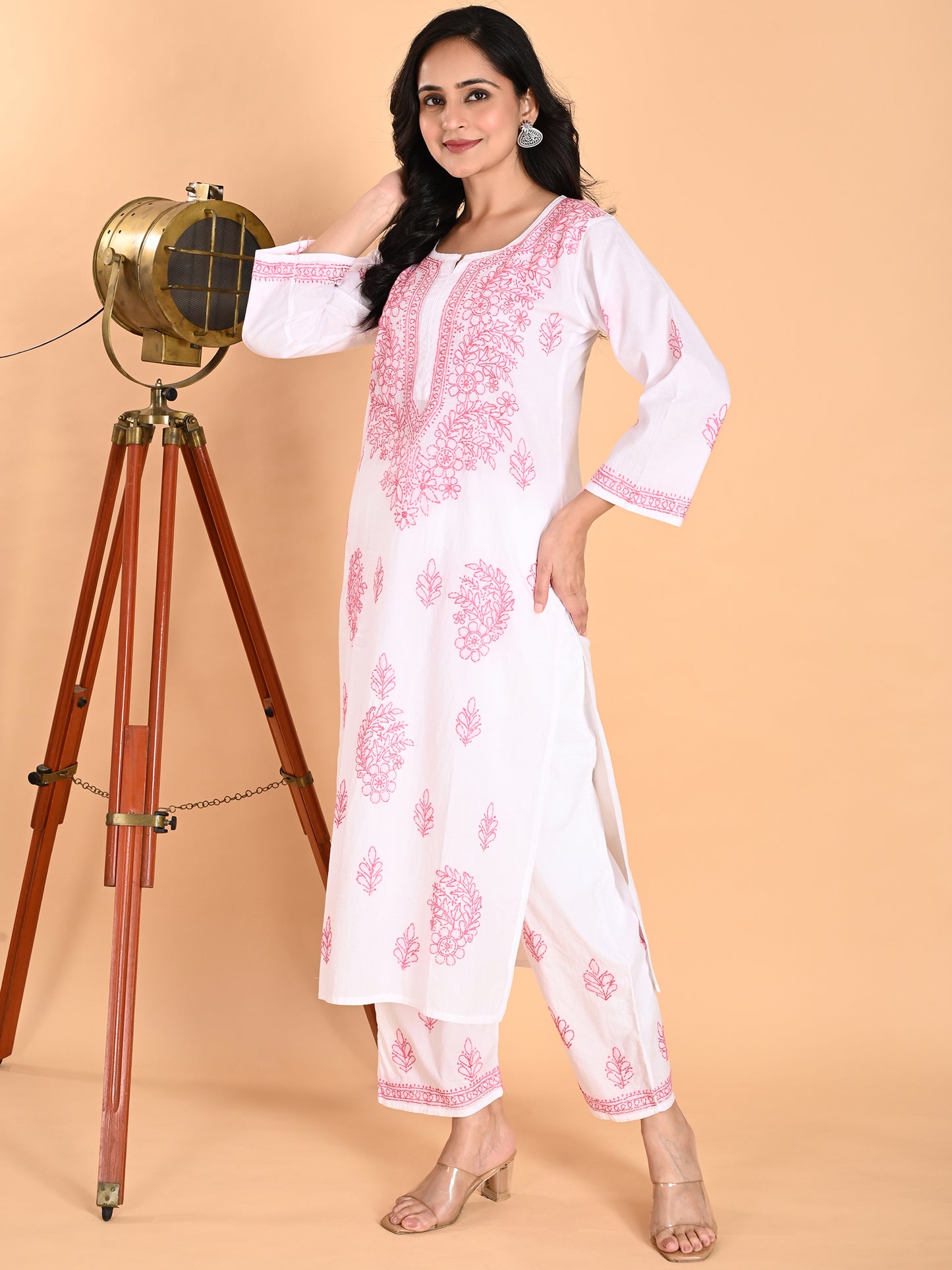 White Cotton Lucknowi Chikankari Kurta with Pajama Set for Women with Pink Thread Hand Embroidery – Ethnic Wear Suit Set