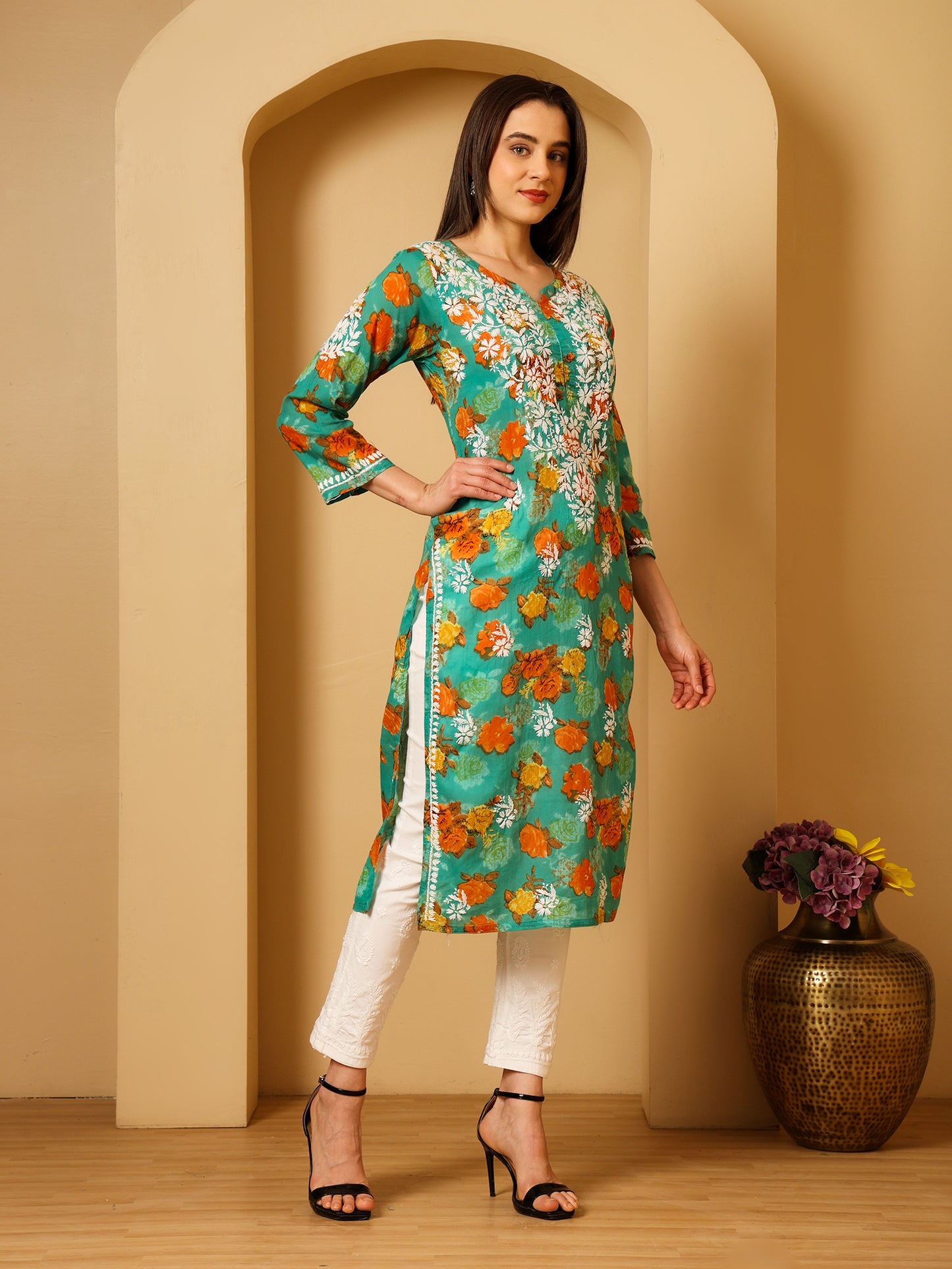 Nazaira Women’s Green Mul Cotton Lucknowi Chikankari Long Kurti | Hand-Embroidered Floral Printed Cotton Kurta | Elegant Ethnic Wear for Women | Traditional Lucknow Chikan Work |