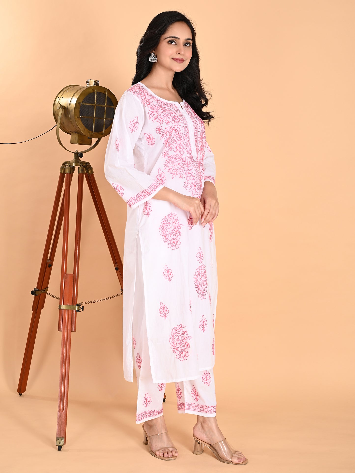 White Cotton Lucknowi Chikankari Kurta with Pajama Set for Women with Pink Thread Hand Embroidery – Ethnic Wear Suit Set