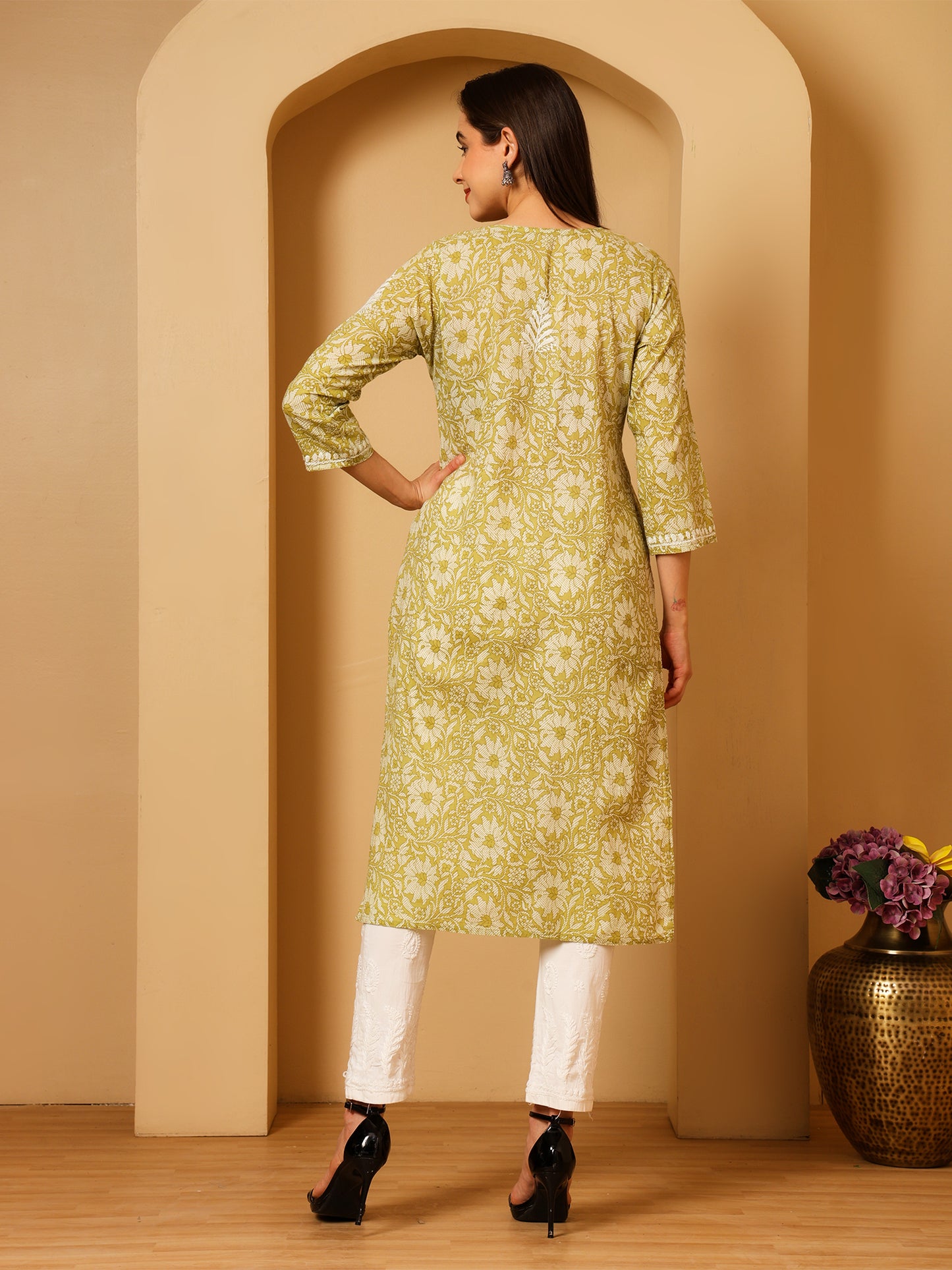 Nazaira Mulmul Cotton Chikankari Kurta for Women Pista Green | Hand Embroidered Lucknow Chikankari Kurti | Ethnic Wear Long Kurta for Women | Handmade Luckhnawi Chickankari Kurta